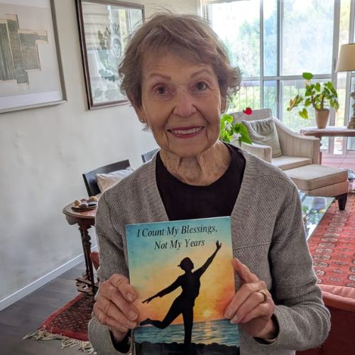 Sybil L., Opus Eternal client — Life story book